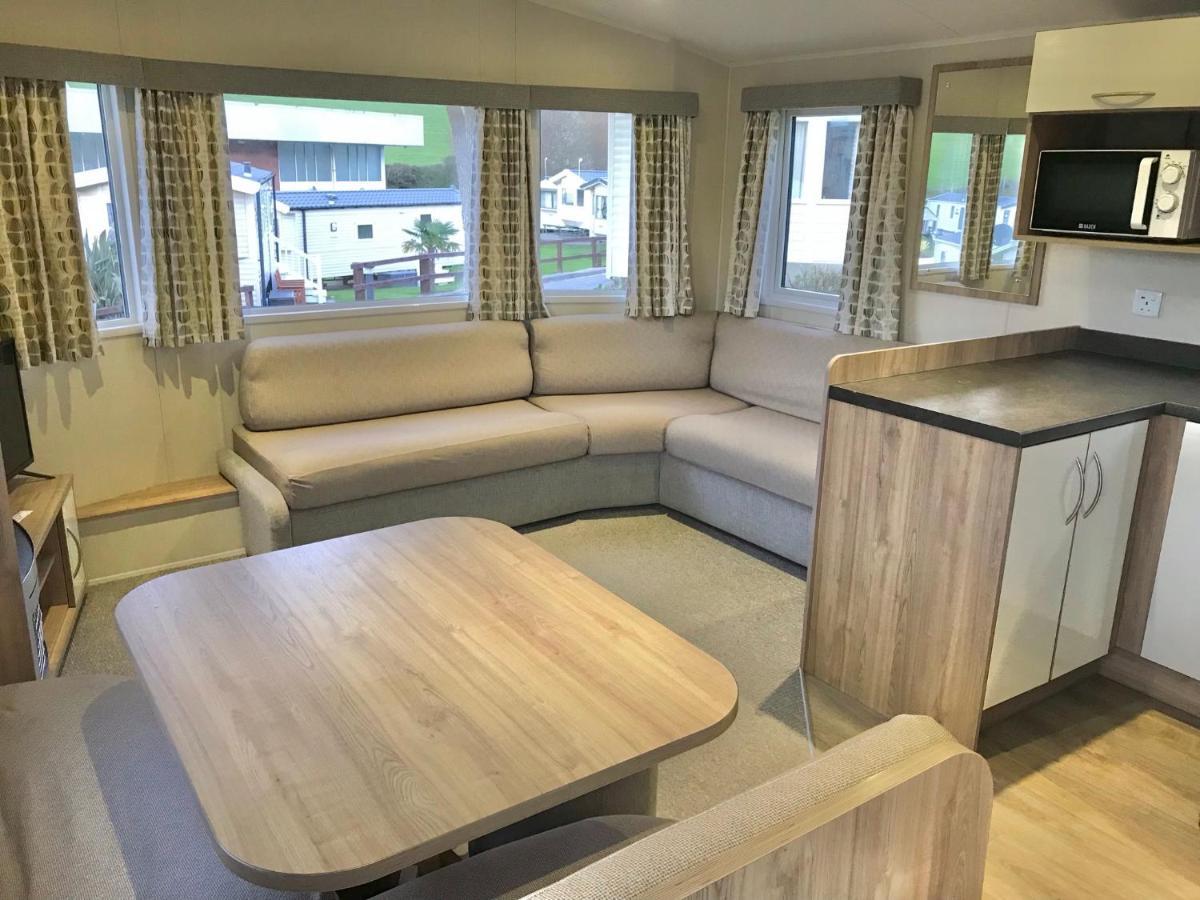 Nb12 Entire Caravan - Newquay Newquay (Cornwall)