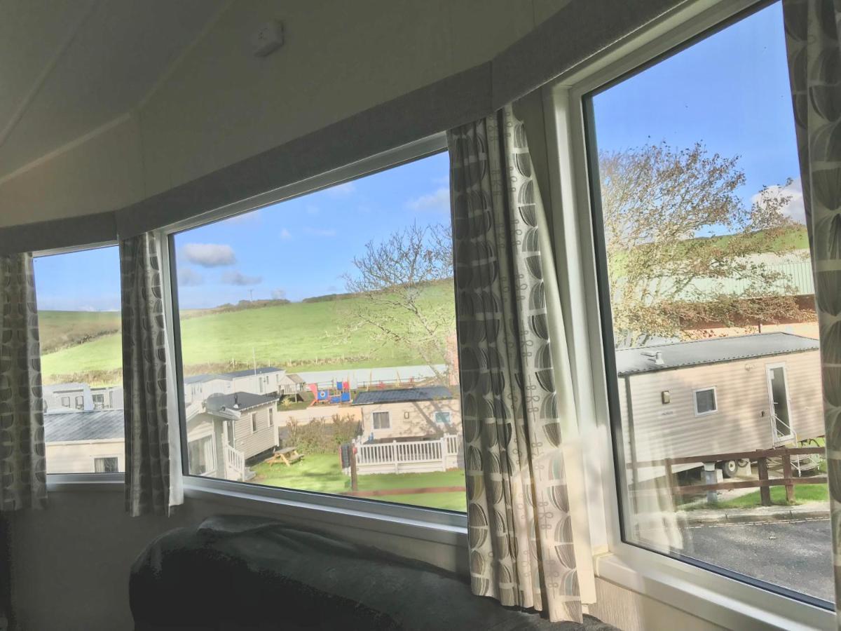 Nb12 Entire Caravan - Newquay Holiday home Newquay (Cornwall)
